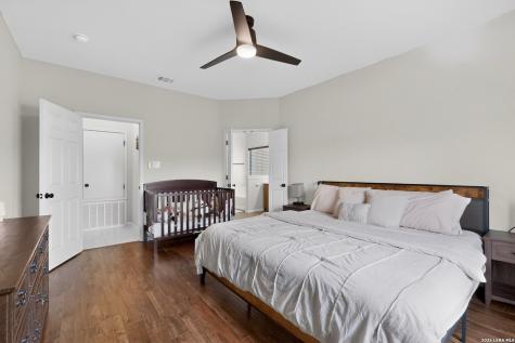 4815 Badland Beacon Converse TX 78109
