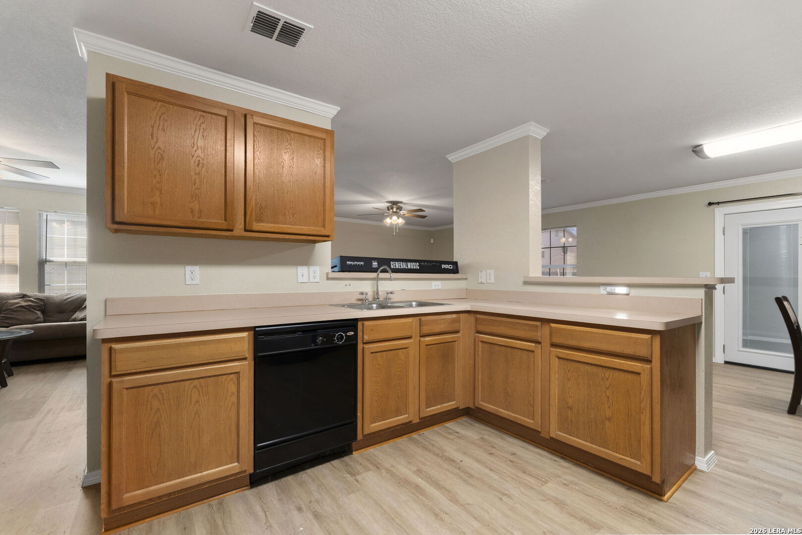 6011 Plumbago San Antonio TX 78218