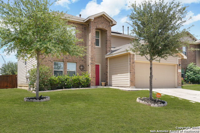 823 Lee Trevino San Antonio TX 78221