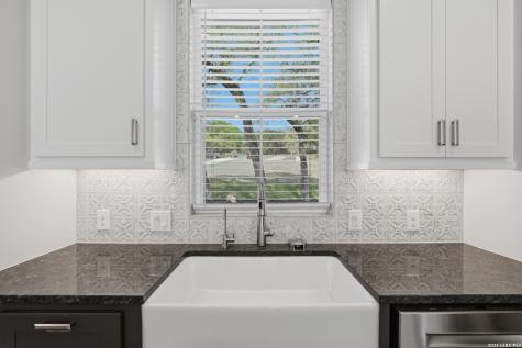 259 Shepherds Crook Helotes TX 78023
