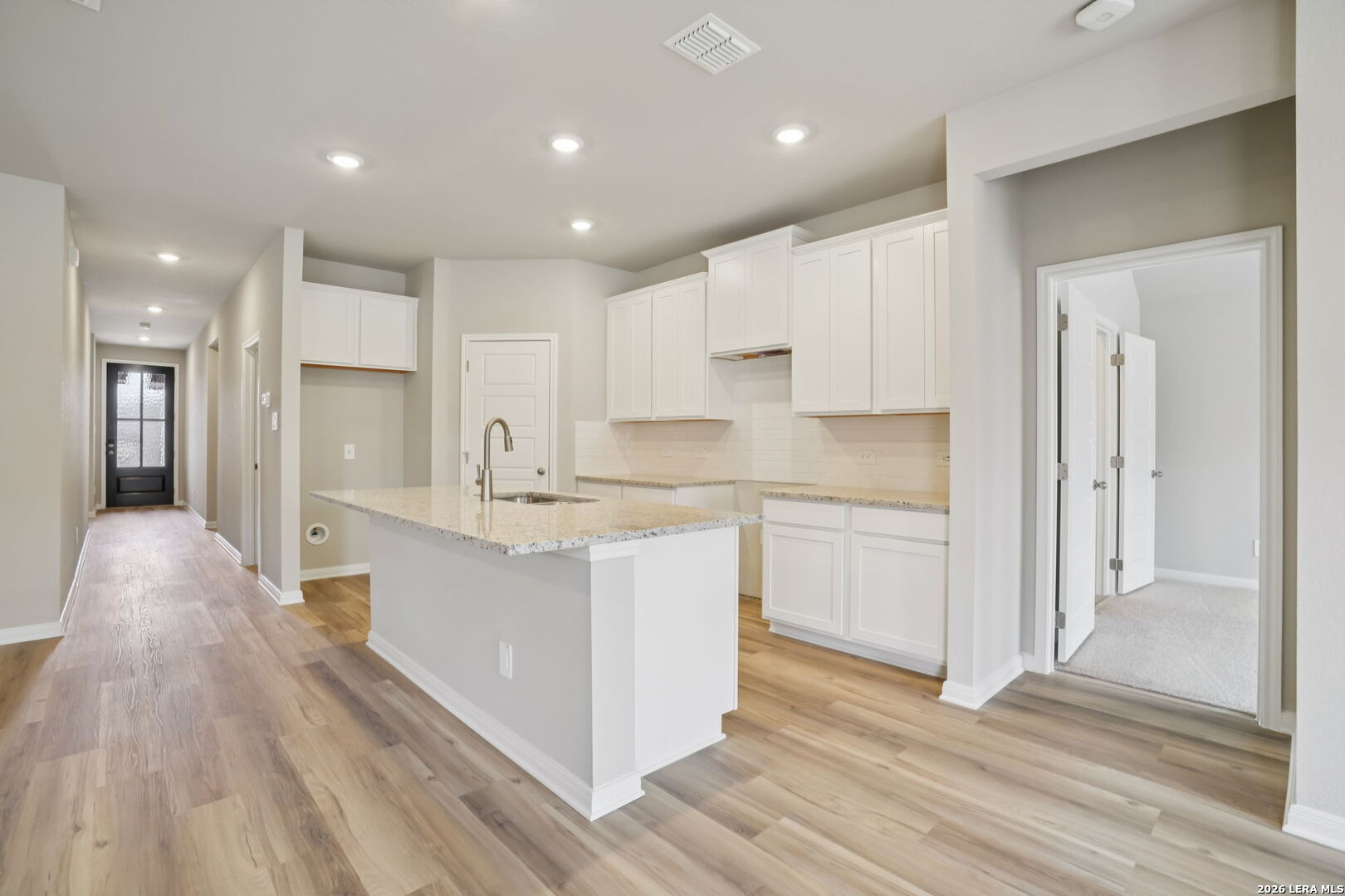 10208 King Robert San Antonio TX 78239