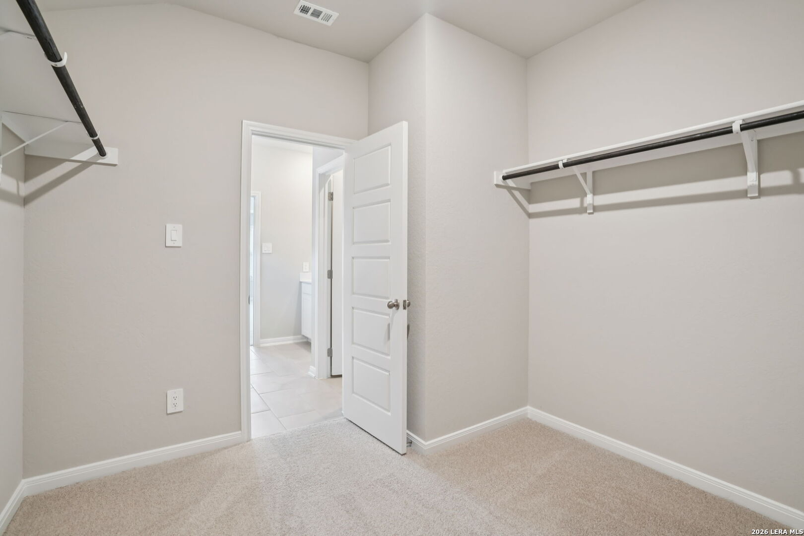 10208 King Robert San Antonio TX 78239