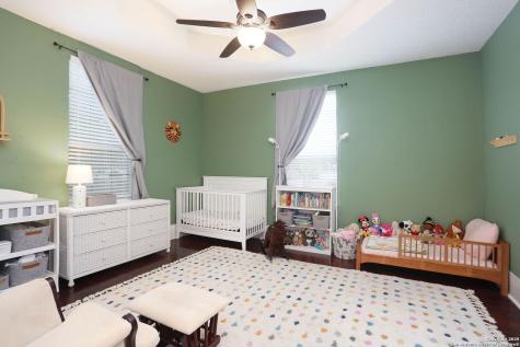 1503 S 2nd Street Floresville TX 78114