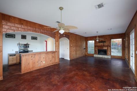 282 Hill Top Lane Lakehills TX 78063