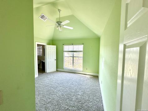 282 Hill Top Lane Lakehills TX 78063