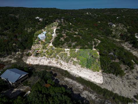 282 Hill Top Lane Lakehills TX 78063