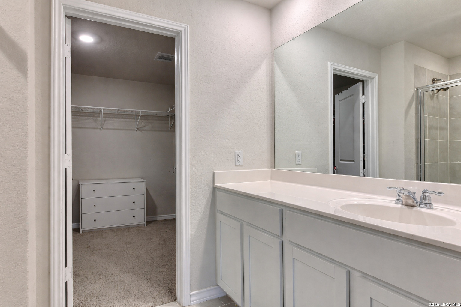 5615 Chase Falls San Antonio TX 78266