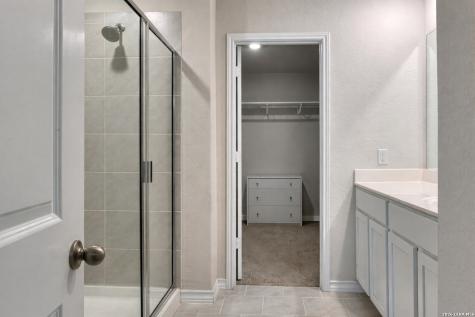 5615 Chase Falls San Antonio TX 78266