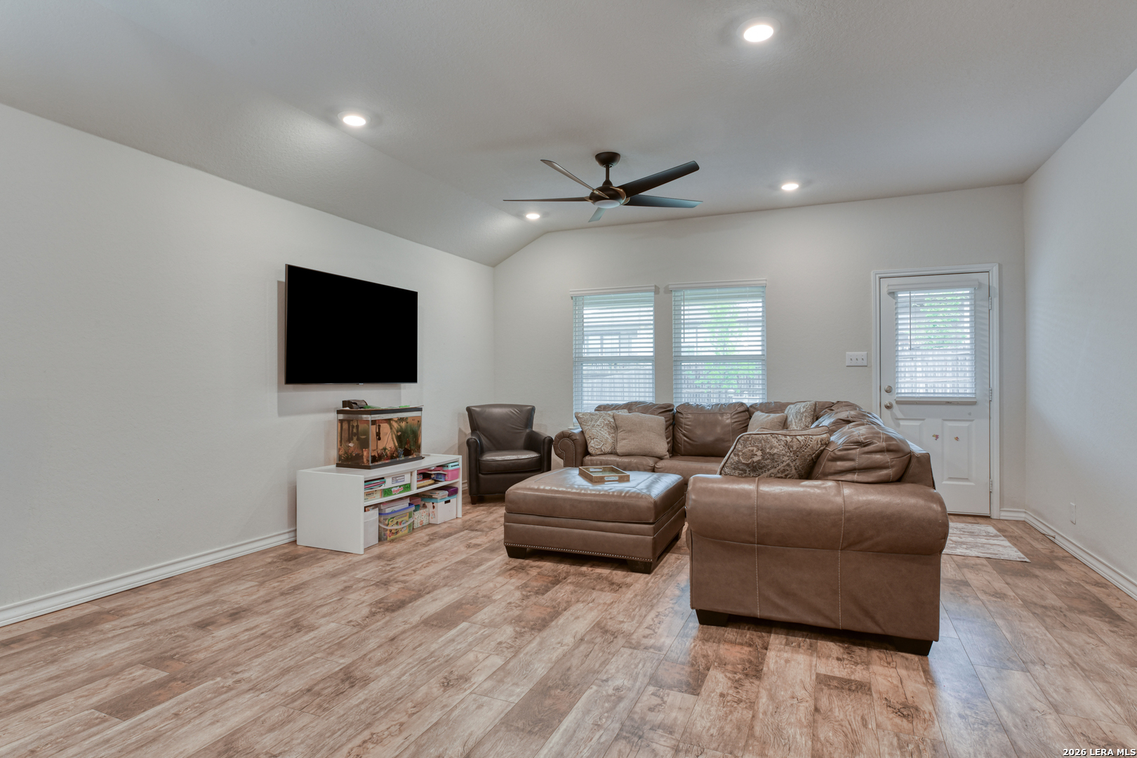 5615 Chase Falls San Antonio TX 78266