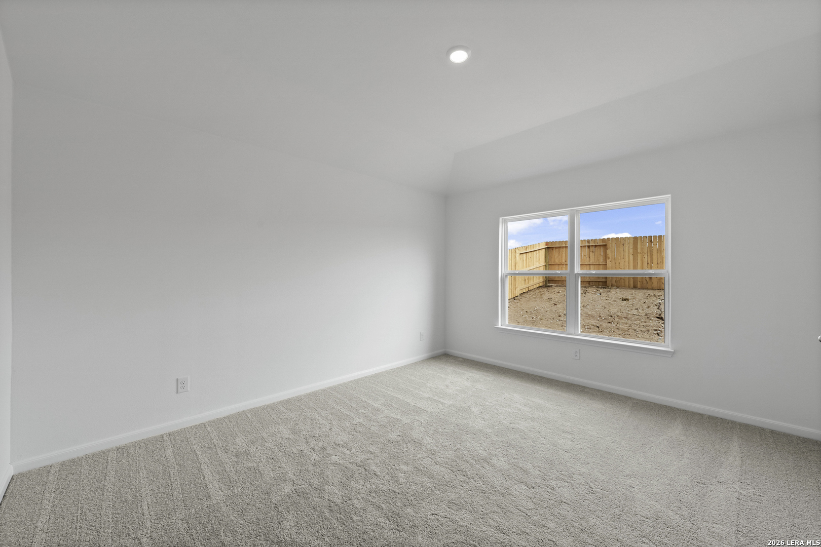 16178 Farmer Lytle TX 78052