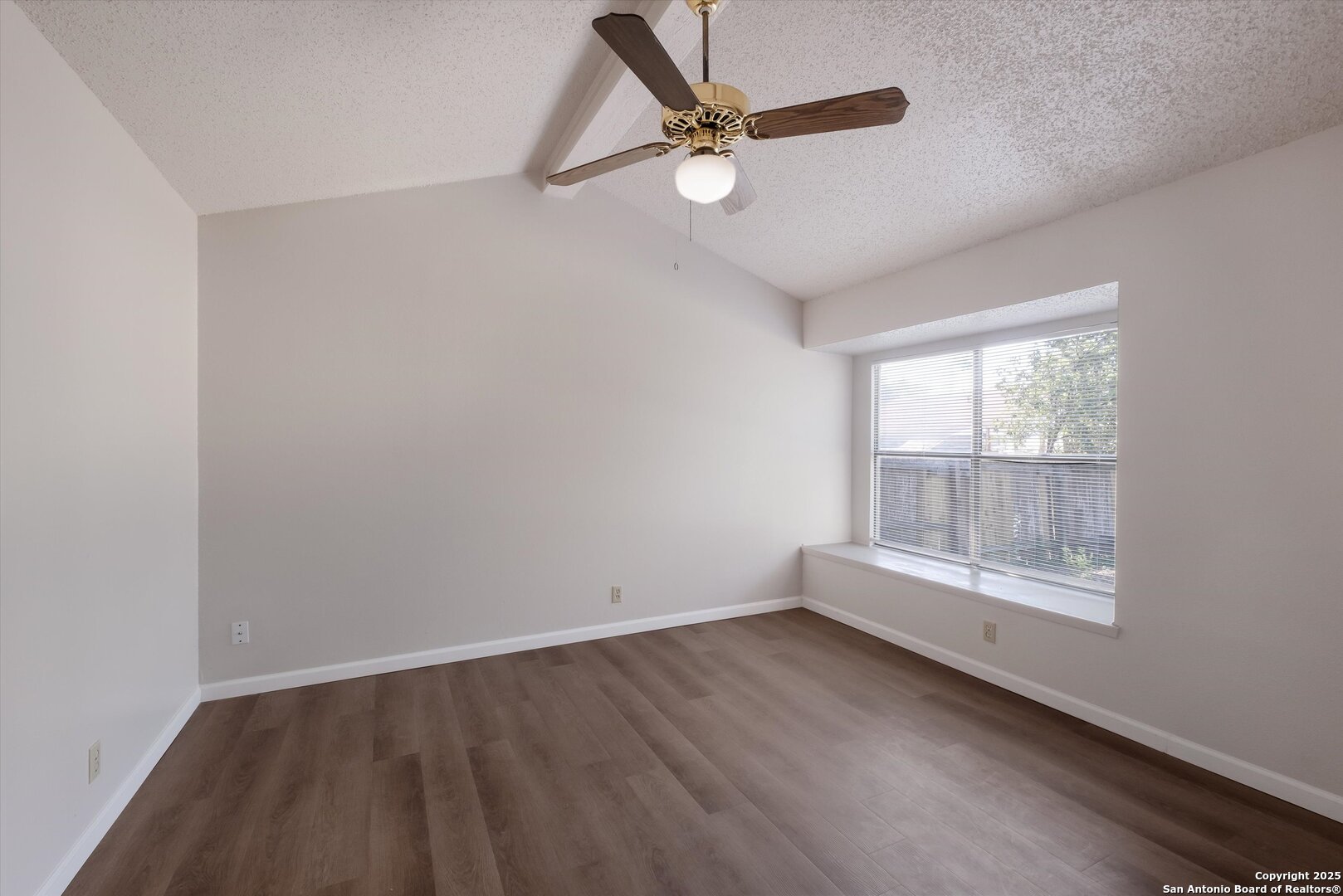 5111 Anacacho San Antonio TX 78217