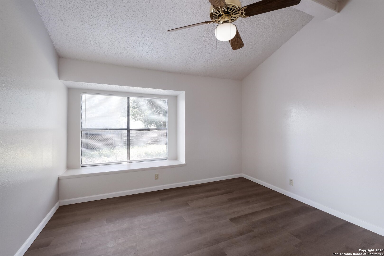 5111 Anacacho San Antonio TX 78217