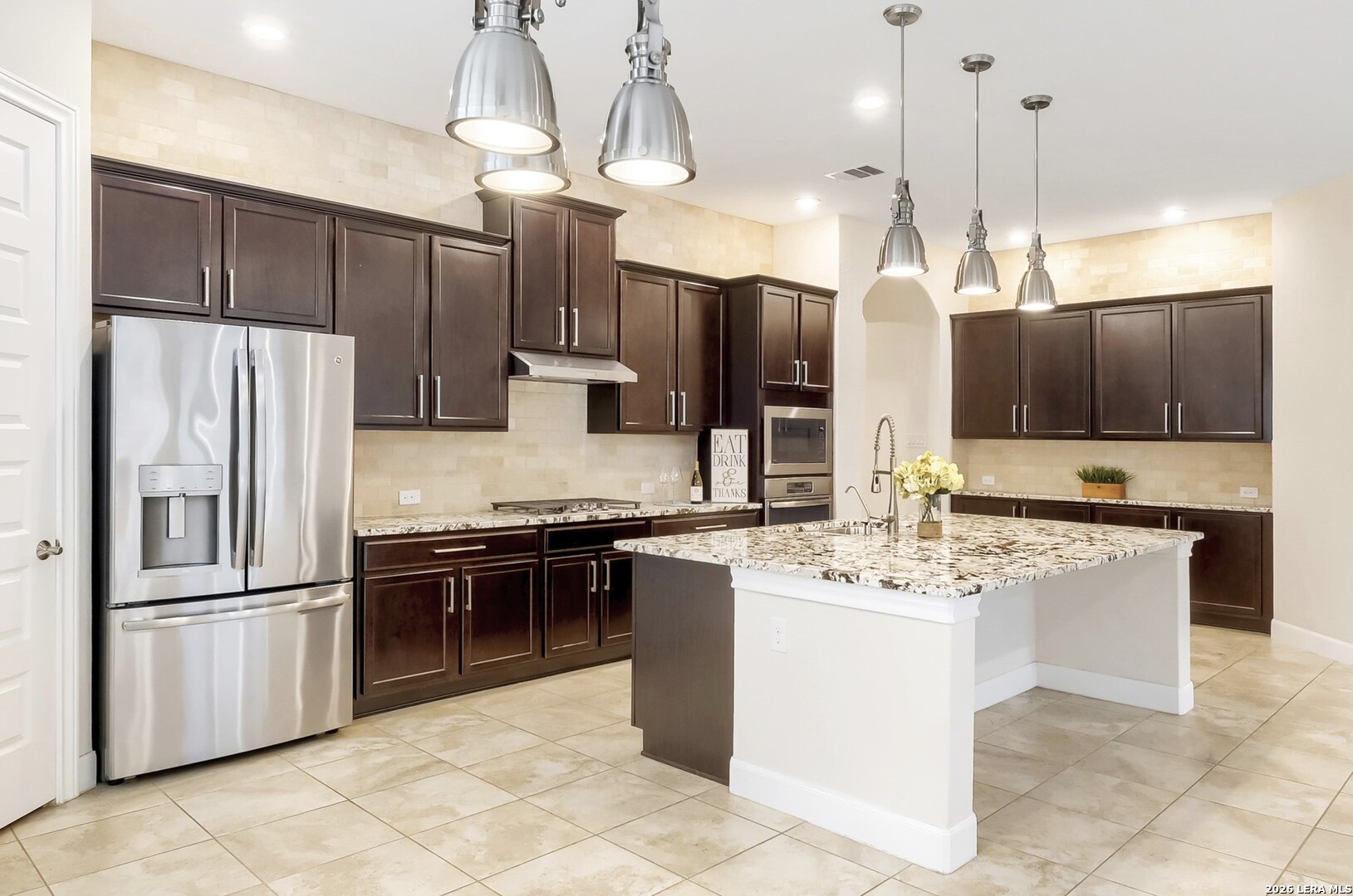 10522 Far Reaches Lane Helotes TX 78023