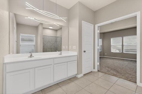 1141 Amber Lake Seguin TX 78155