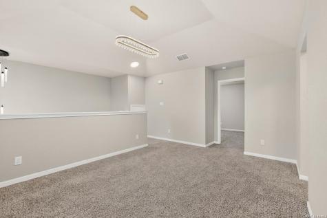 1141 Amber Lake Seguin TX 78155