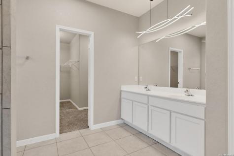 1141 Amber Lake Seguin TX 78155
