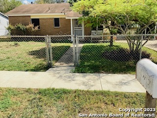 310 W Petaluma Boulevard San Antonio TX 78221