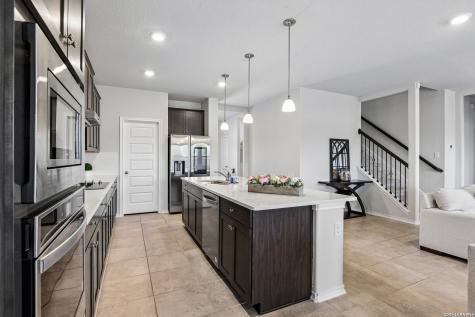 7602 Wallaby Isle San Antonio TX 78253