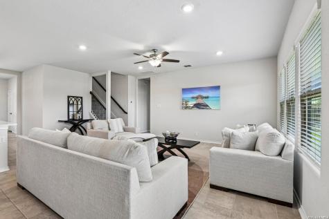 7602 Wallaby Isle San Antonio TX 78253