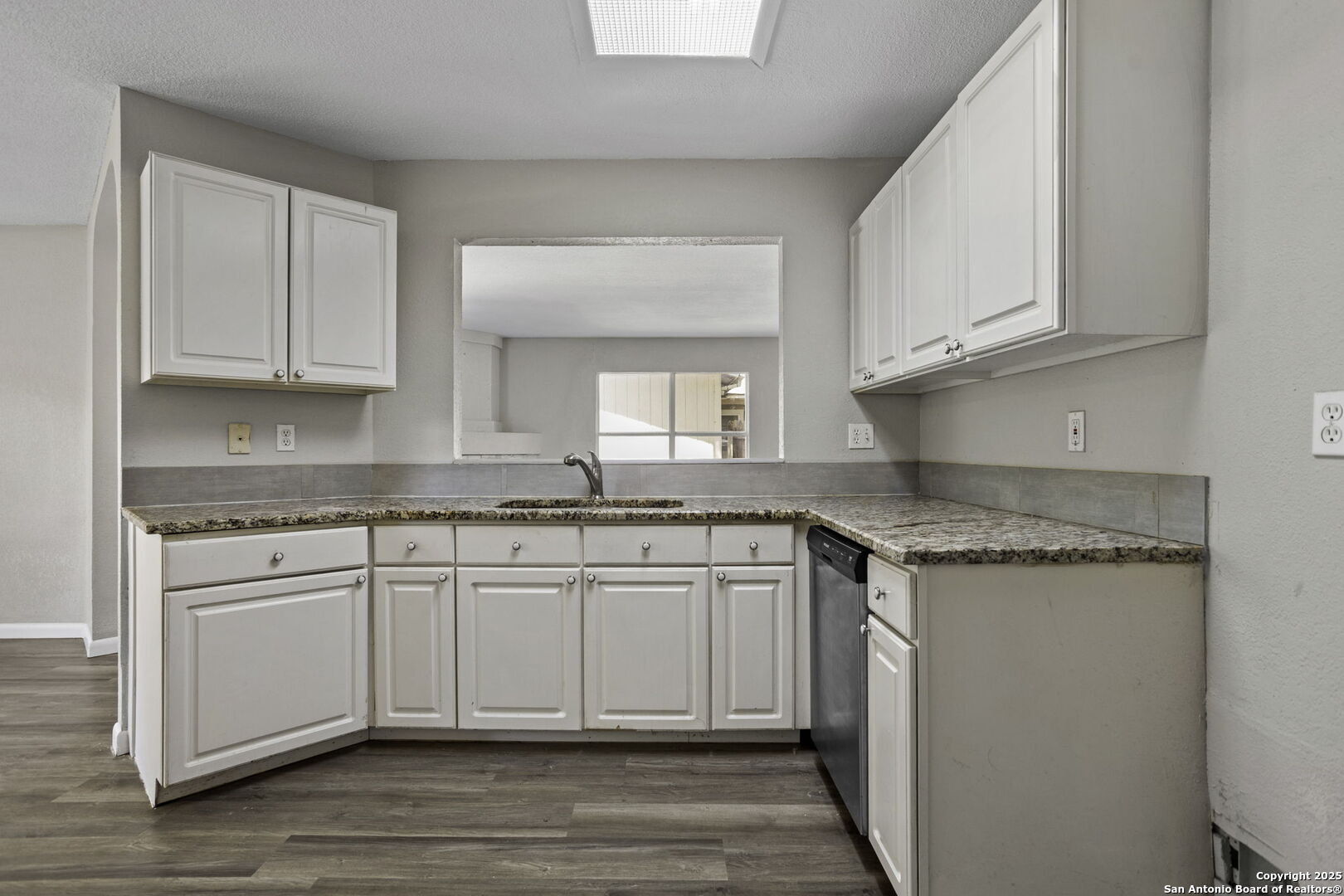9646 Ivy Plain San Antonio TX 78245