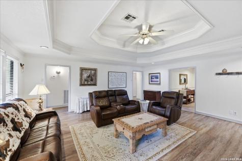 6034 Hidden Meadows Drive Orange TX 77632