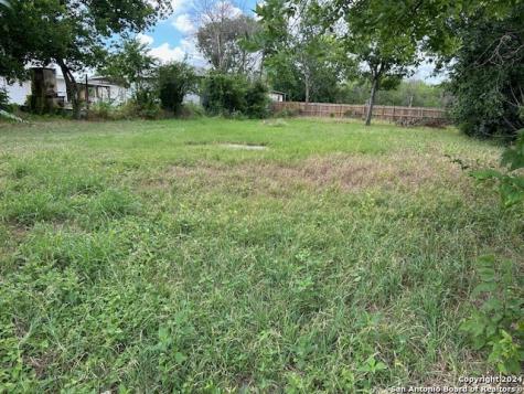 1610 Donaldson Avenue San Antonio TX 78228