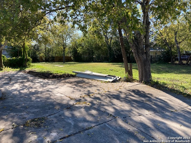 1610 Donaldson Avenue San Antonio TX 78228