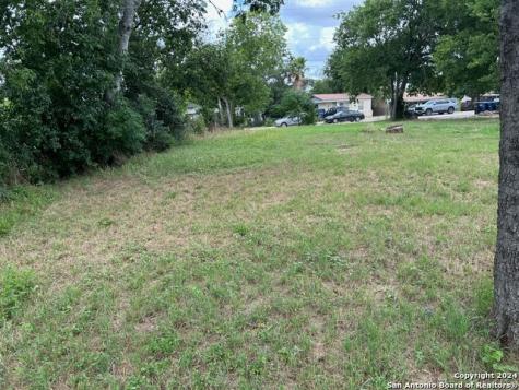 1610 Donaldson Avenue San Antonio TX 78228