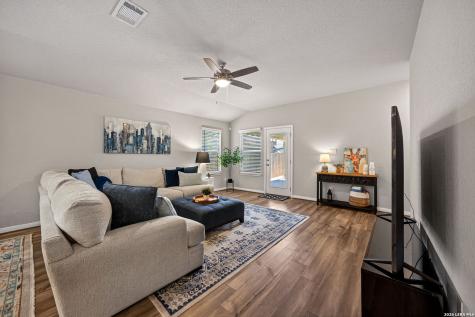1232 Ella Crossing New Braunfels TX 78130