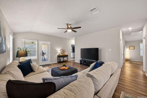 1232 Ella Crossing New Braunfels TX 78130