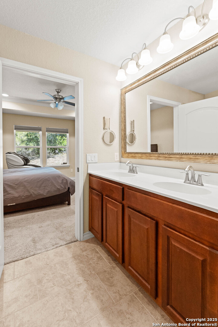 13047 Cache Creek San Antonio TX 78253