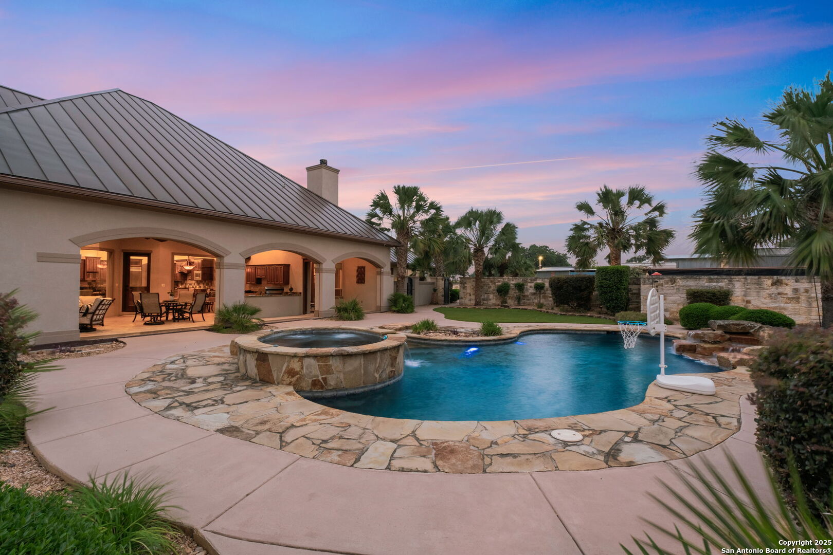 208 Cascade Caverns Boerne TX 78015