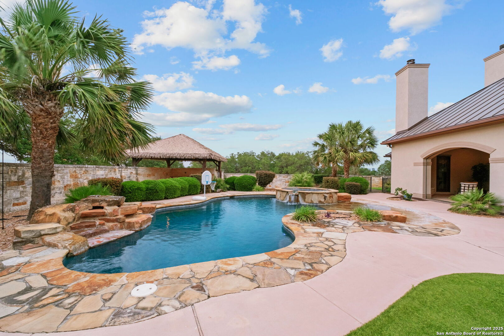 208 Cascade Caverns Boerne TX 78015