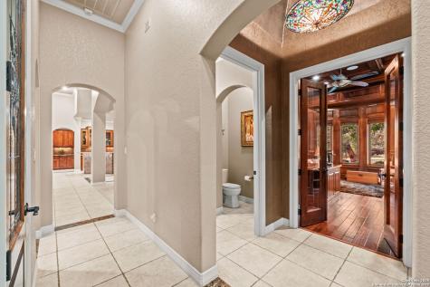 208 Cascade Caverns Boerne TX 78015