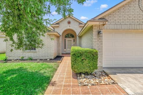 1783 Oak Glen New Braunfels TX 78132