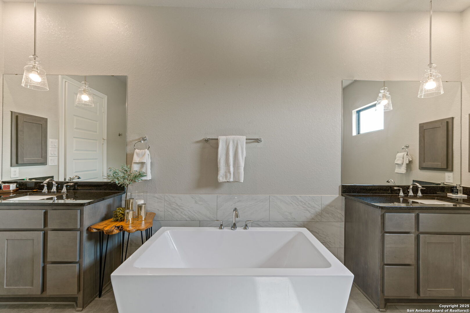 150 Madrone Trail Boerne TX 78006