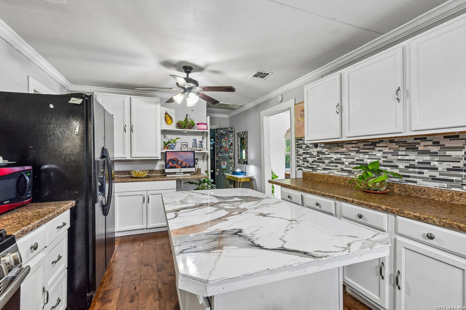 8101 & 8103 Janda Susan Road San Antonio TX 78209