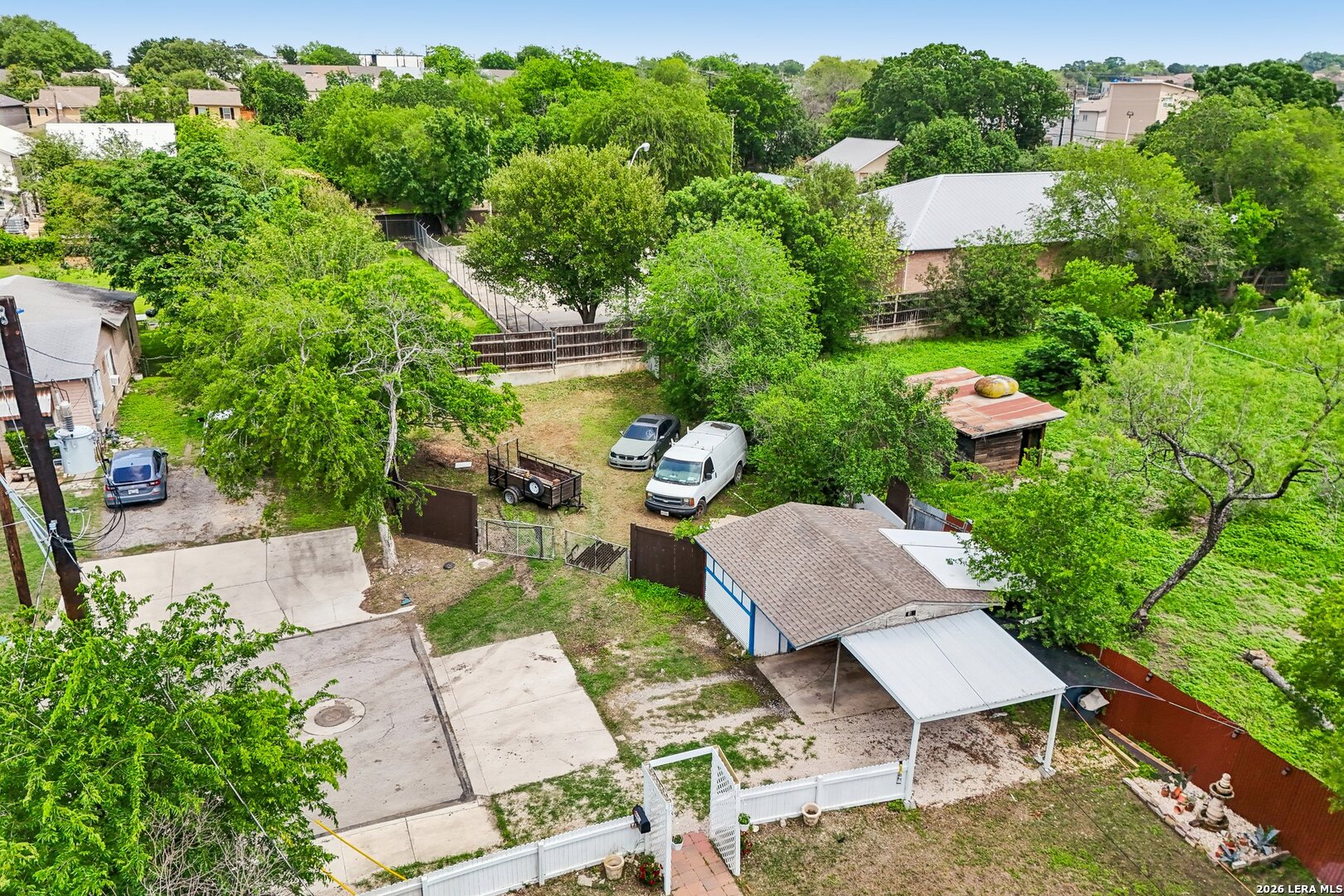 8101 & 8103 Janda Susan Road San Antonio TX 78209