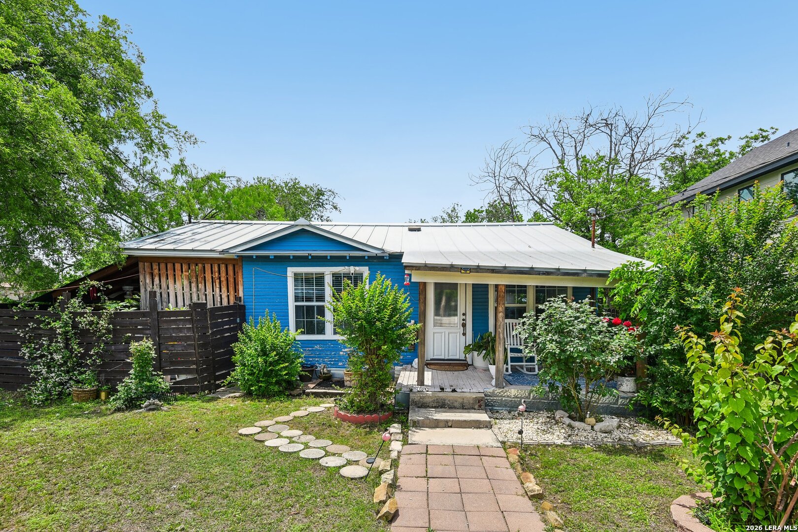 8101 & 8103 Janda Susan Road San Antonio TX 78209