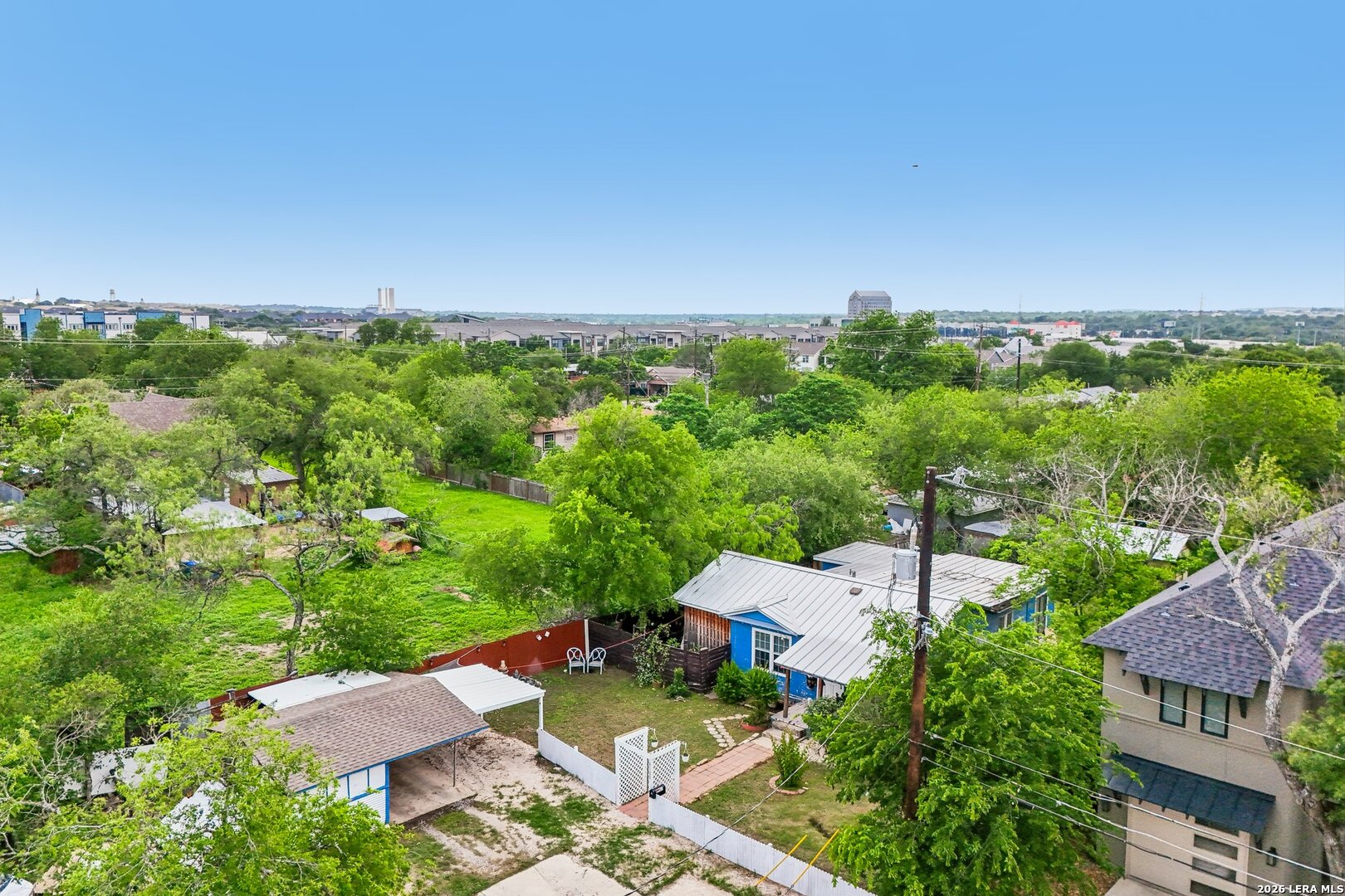 8101 & 8103 Janda Susan Road San Antonio TX 78209