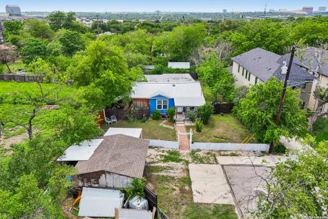8101 & 8103 Janda Susan Road San Antonio TX 78209