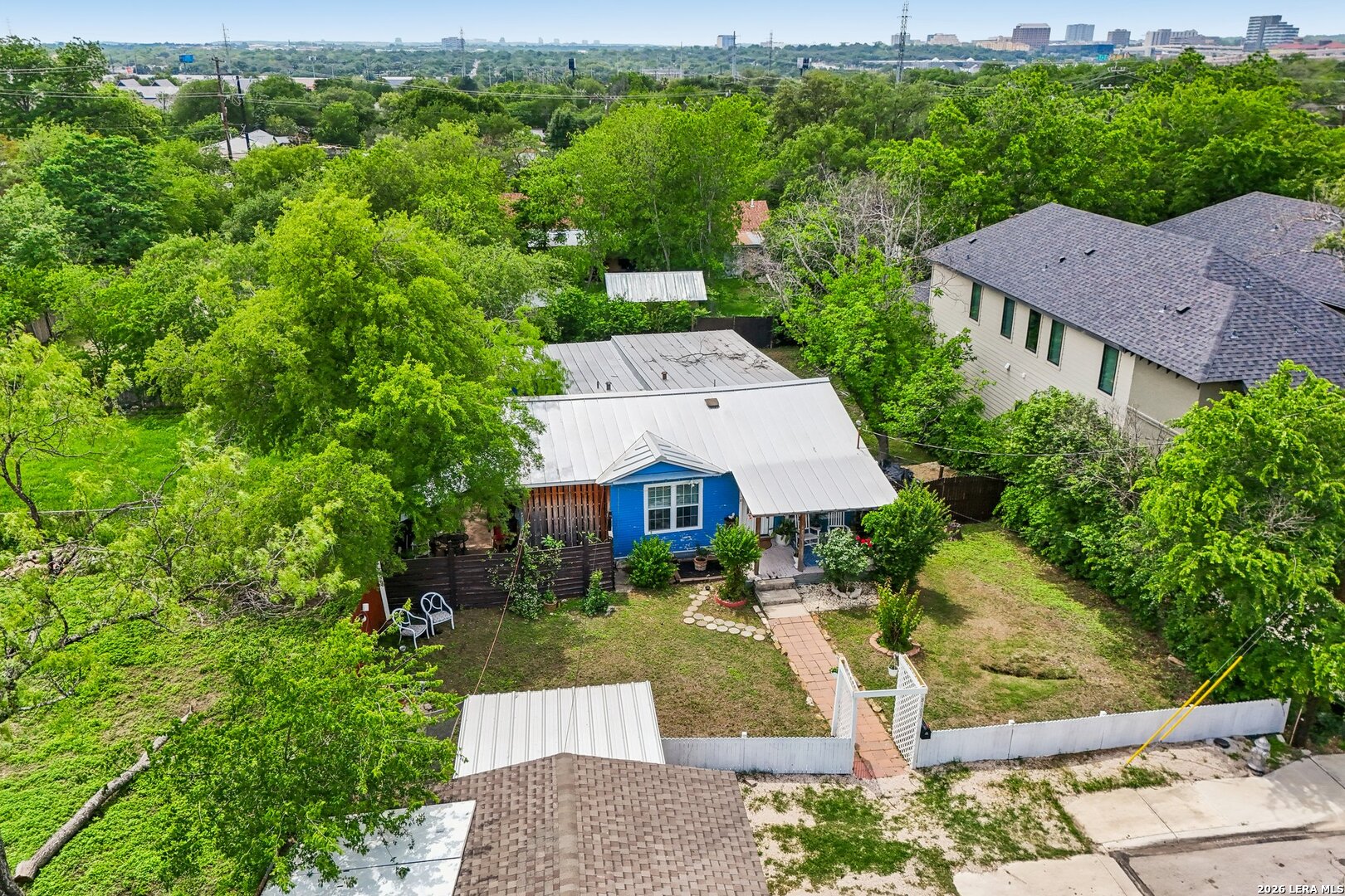 8101 & 8103 Janda Susan Road San Antonio TX 78209