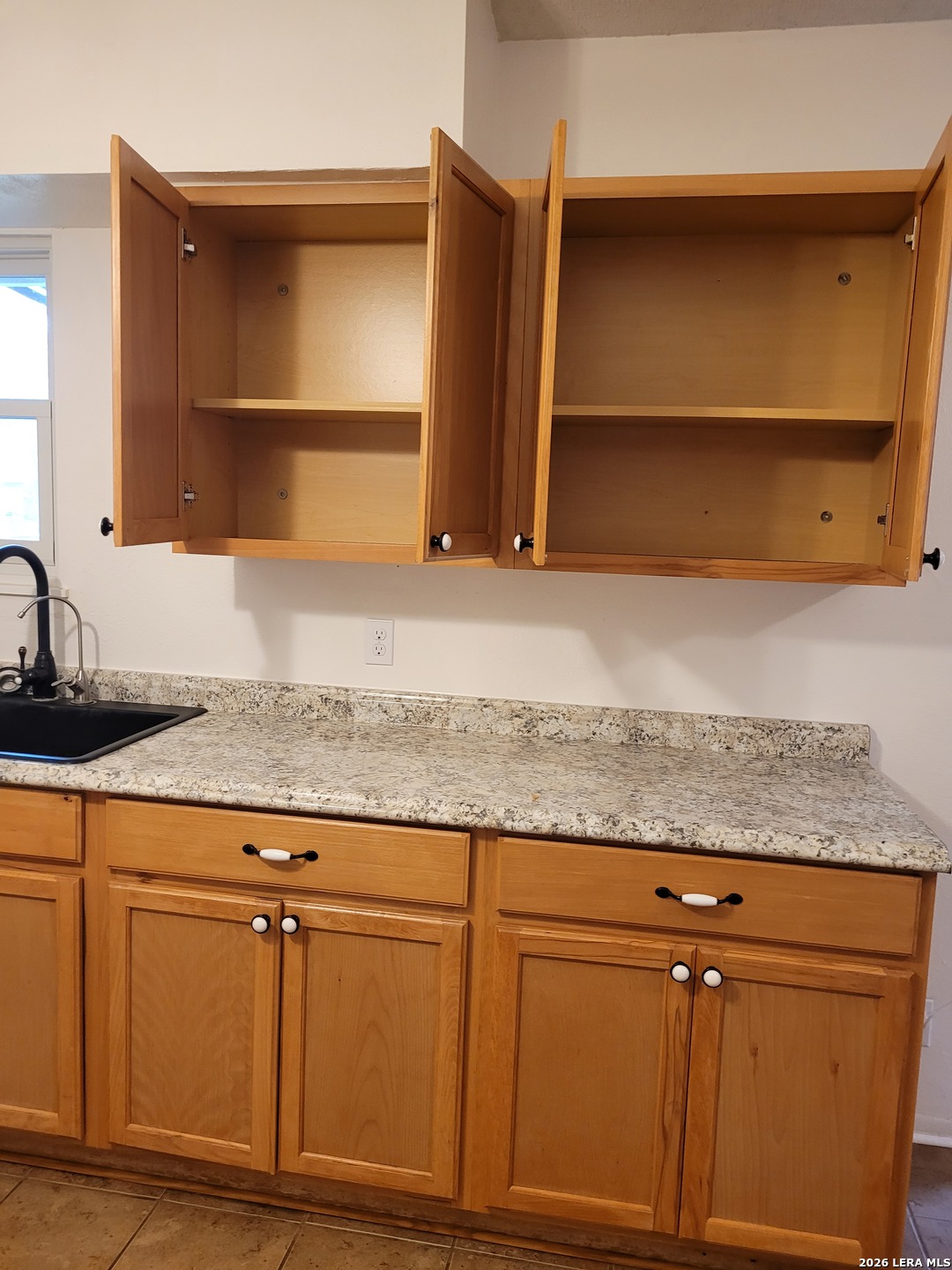 5405 Sir Robert San Antonio TX 78219