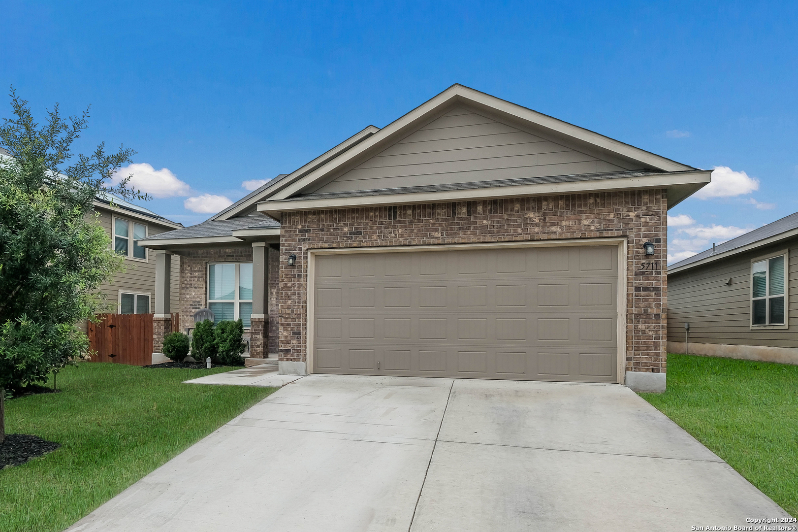 5711 Acacia Farm San Antonio TX 78244