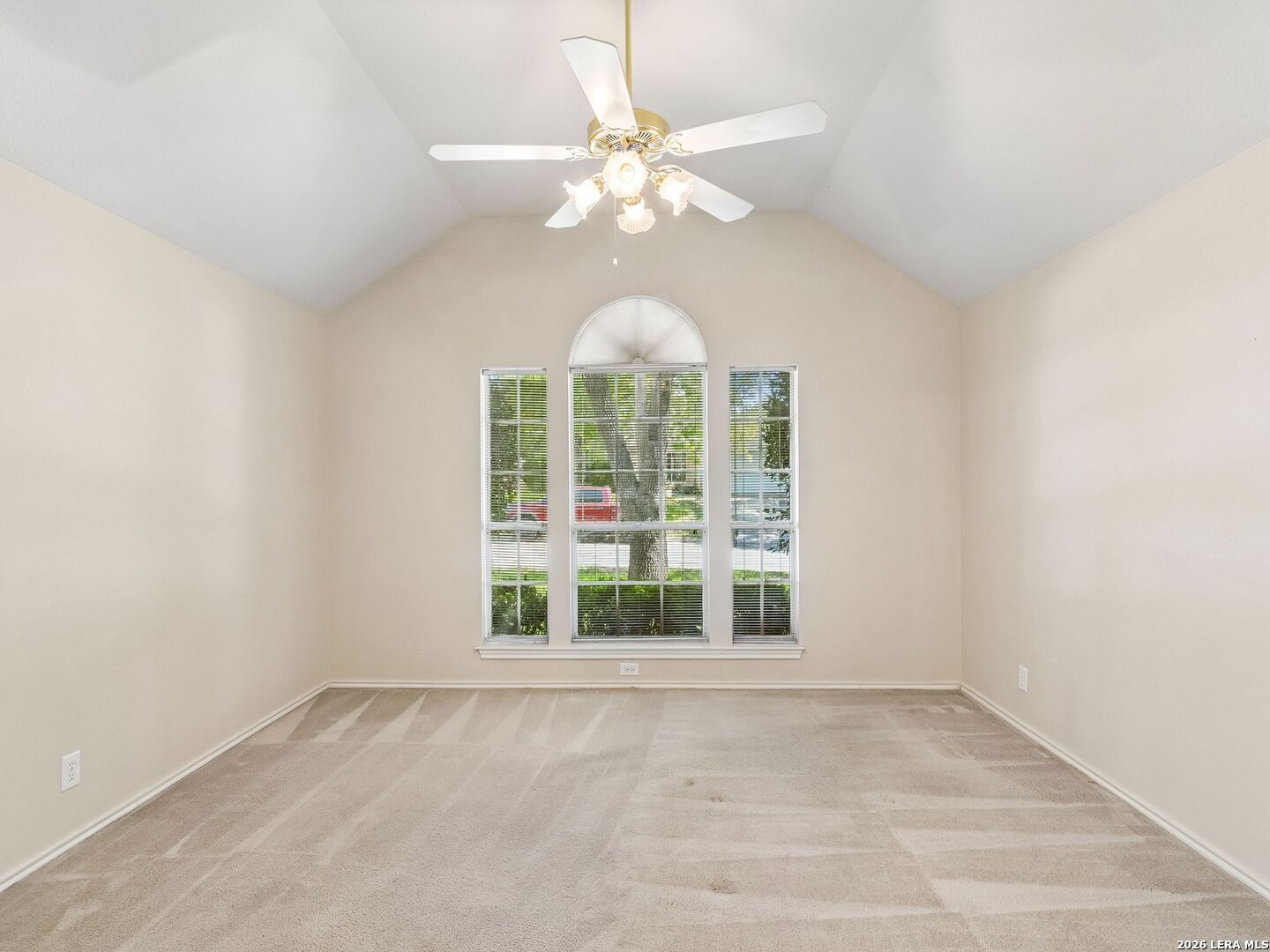 841 Dimrock Schertz TX 78154