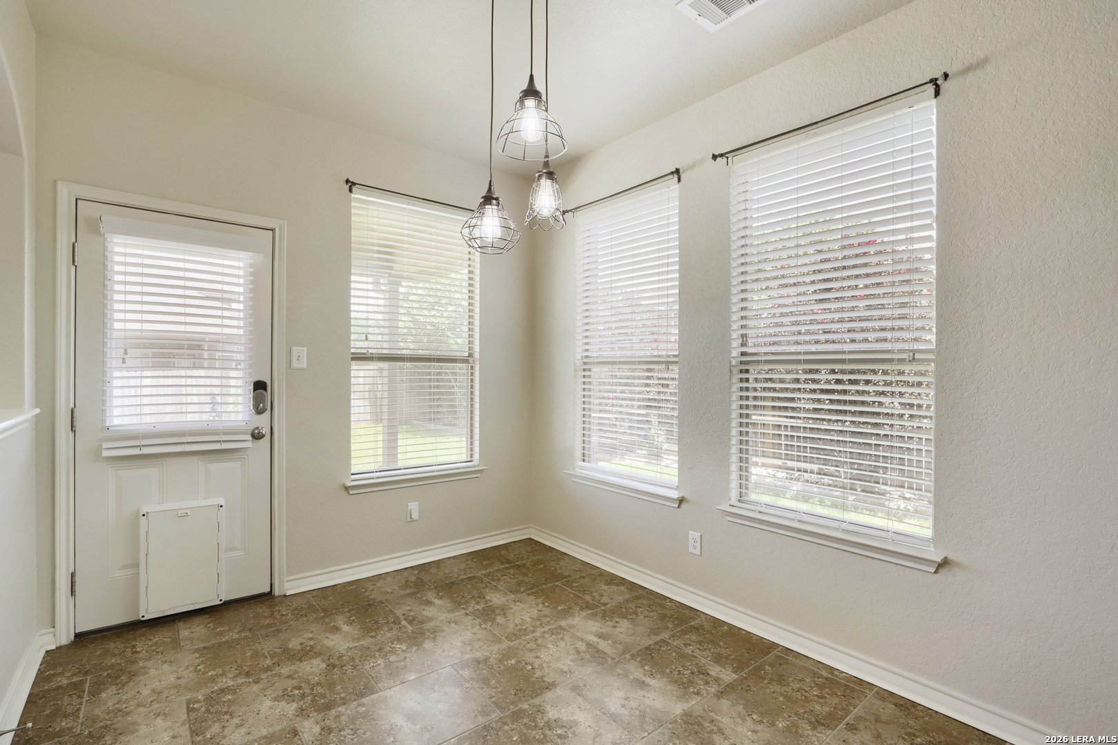 232 Dove Hill Cibolo TX 78108
