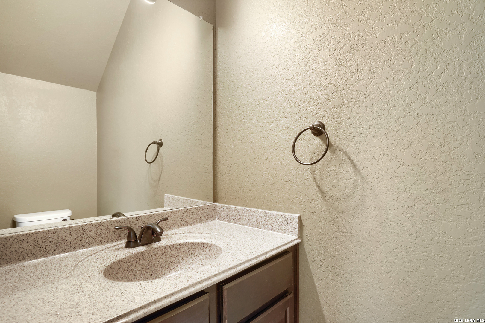 232 Dove Hill Cibolo TX 78108