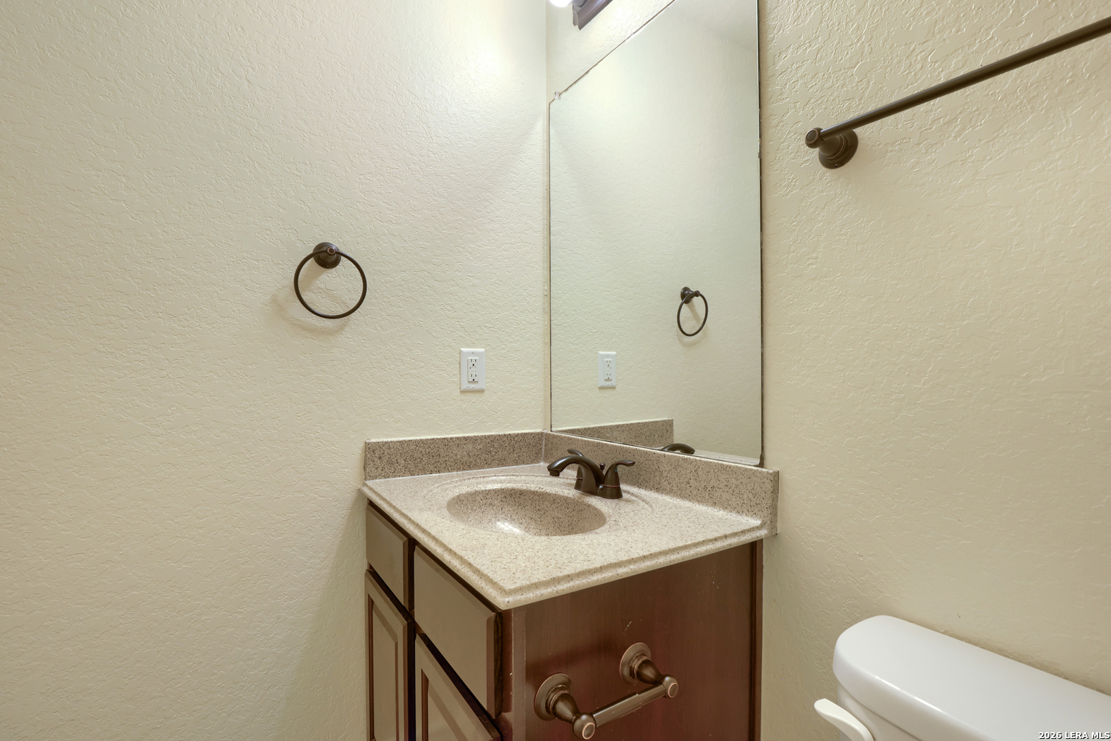 232 Dove Hill Cibolo TX 78108