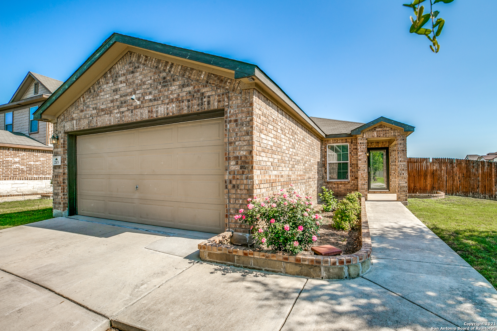 2103 Verde Canyon San Antonio TX 78224