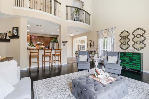 1618 Heavens Peak San Antonio TX 78258